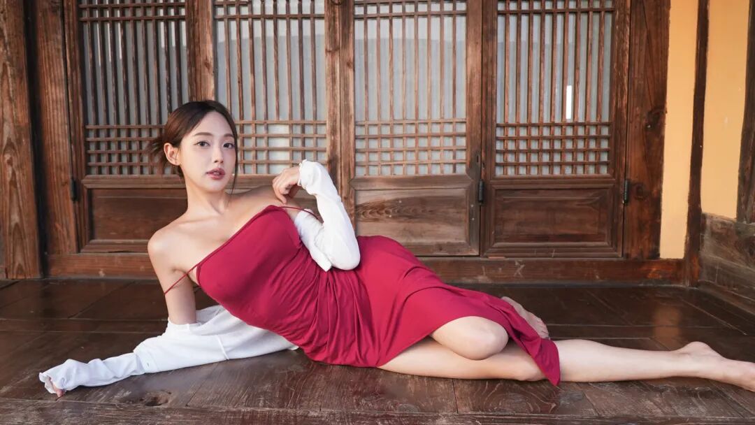 《夏日美女：欧巴请和我恋爱吧！》Build.22429966+全DLC+数字写真集+原声音乐 免安装中文学习版